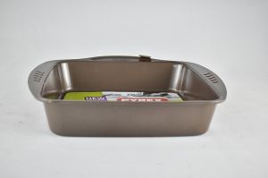 PLAT A FOUR CARRE 24 CM PYREX